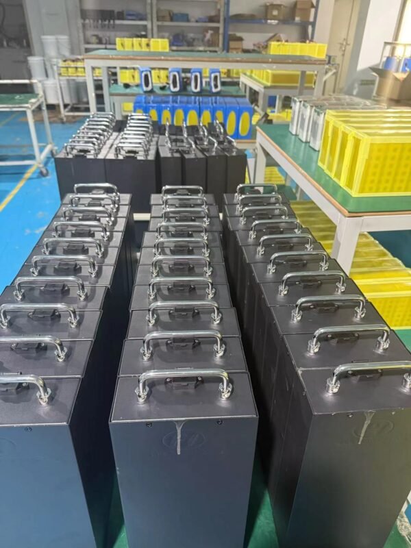 YTONG Battery OEM 36V 48V 60V 20AH 30AH 40AH 60AH Electric Scooter Electric Motorcycle Batteries 18650 21700 32650 Lithium iron Battery