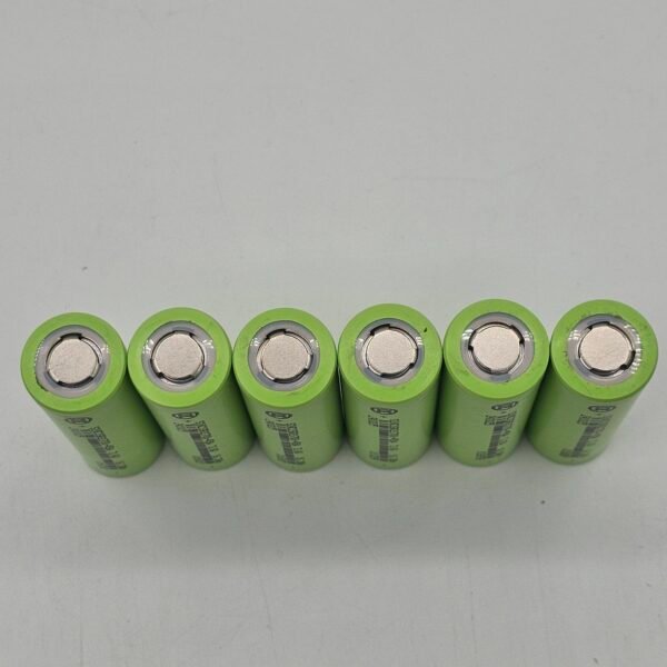 High Capacity 21700 Rechargeable Lifepo4 Lithium Iron Battery Cell 3.6v 4500mah for Electric Scooter Home Energy Battery